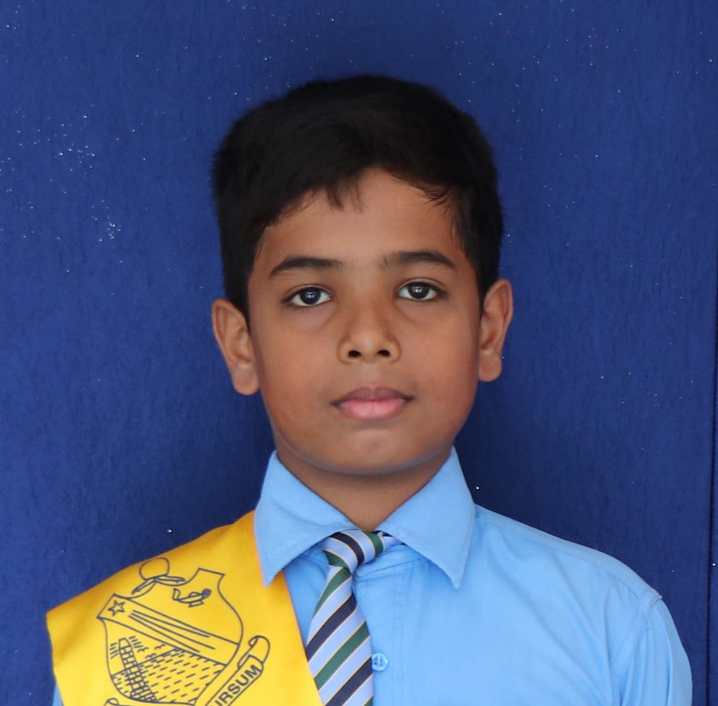 GOLD HOUSE CAPTAIN